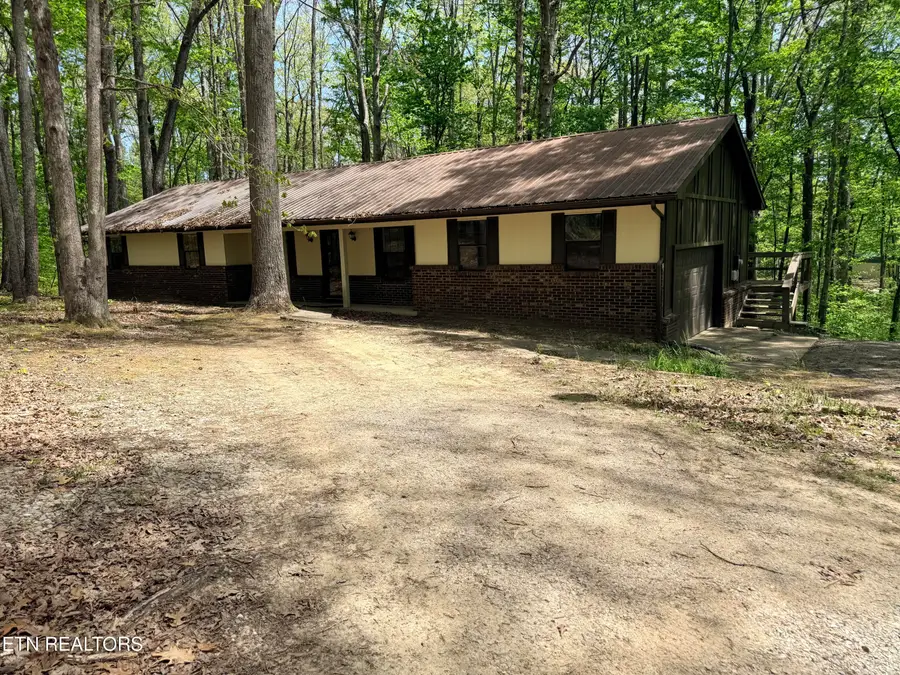 549 Yellow Cliff Estates Rd, Jamestown, TN 38556 - #3