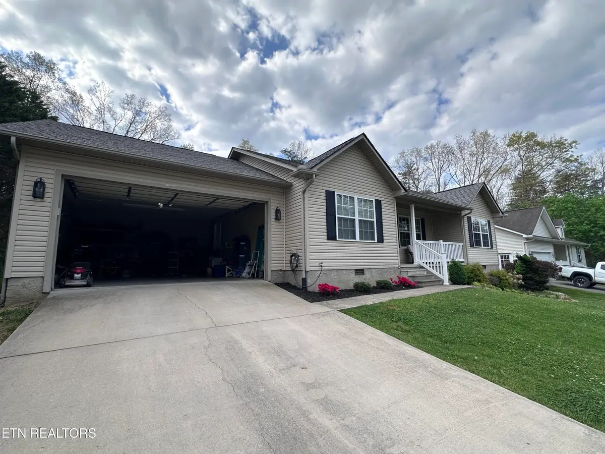 808 Ojibwa Lane, Crossville, TN 38572 - #1