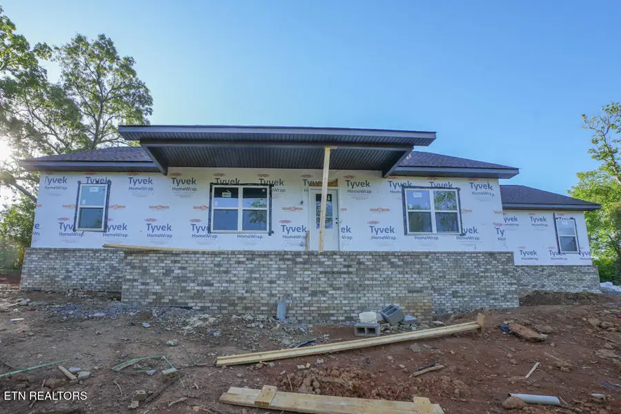 842 Pinebrooke Drive, Maryville, TN 37801 - #3