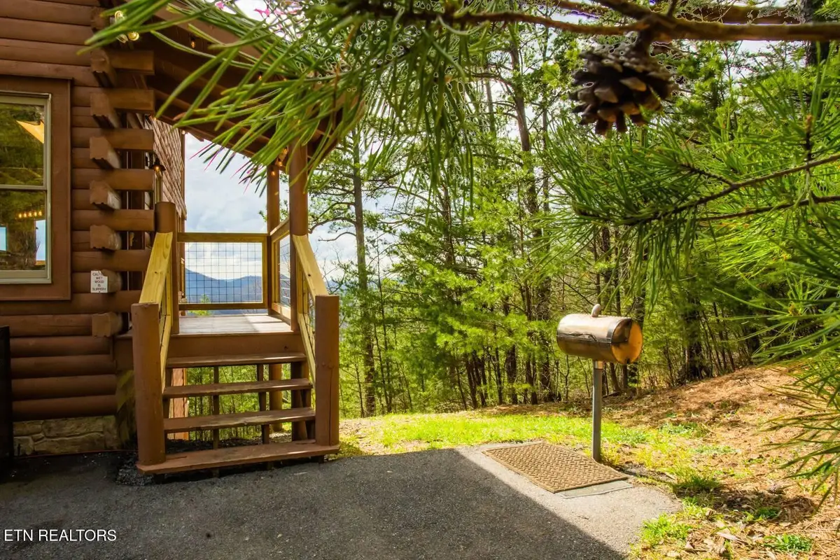 4529 Stackstone Rd, Sevierville, TN 37862 - #1