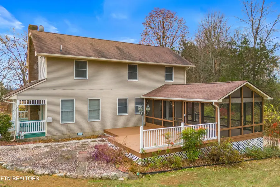 1010 Old Jacksboro Rd, New Tazewell, TN 37825 - #3