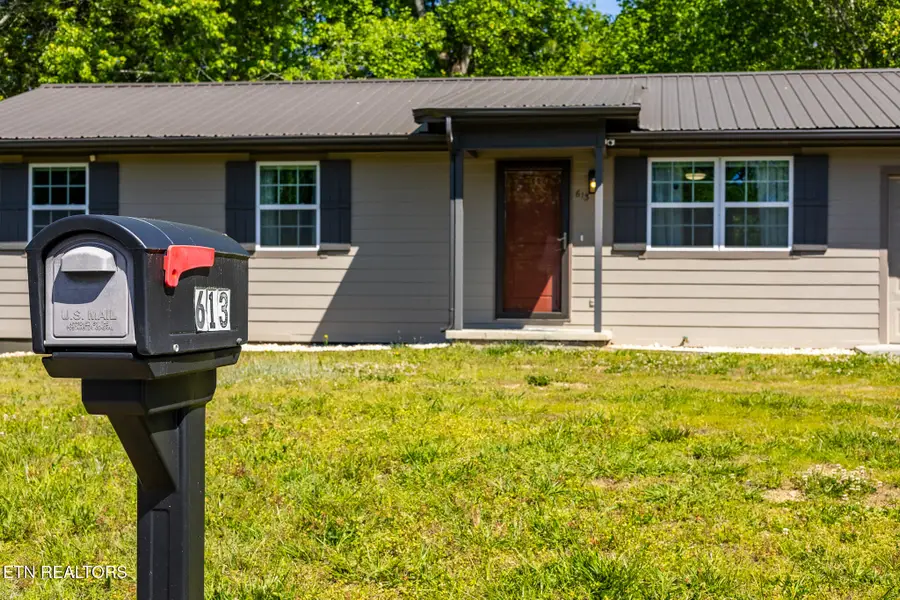 613 Red Bud Lane, Oliver Springs, TN 37840 - #2