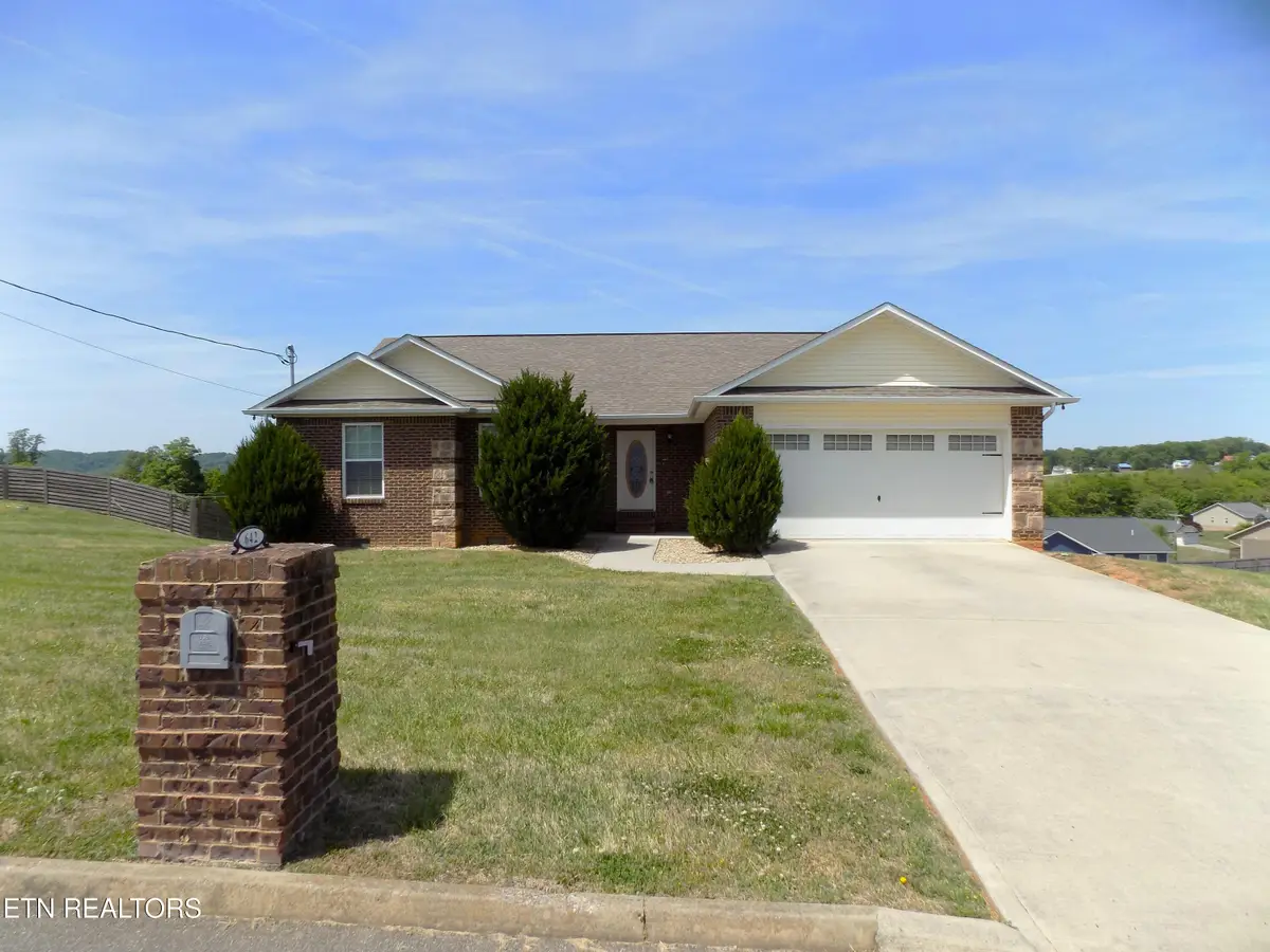 642 Privet Drive, Dandridge, TN 37725 - #1