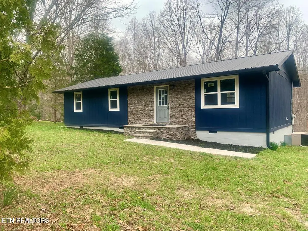 121 Twin Oaks Rd, Pikeville, TN 37367 - #1