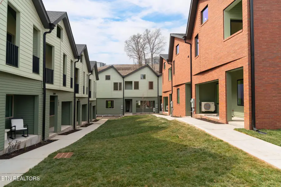 2600 Sevier Ave #102, Knoxville, TN 37920 - #3