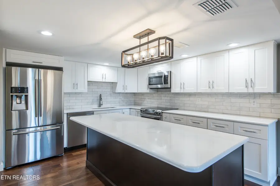 1911 Cherokee Bluff Drive, Knoxville, TN 37920 - #2