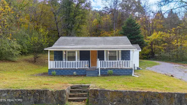 614 E Brushy Valley Drive, Powell, TN 37849