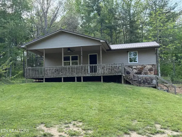 318 Lee Rd, Lancing, TN 37770