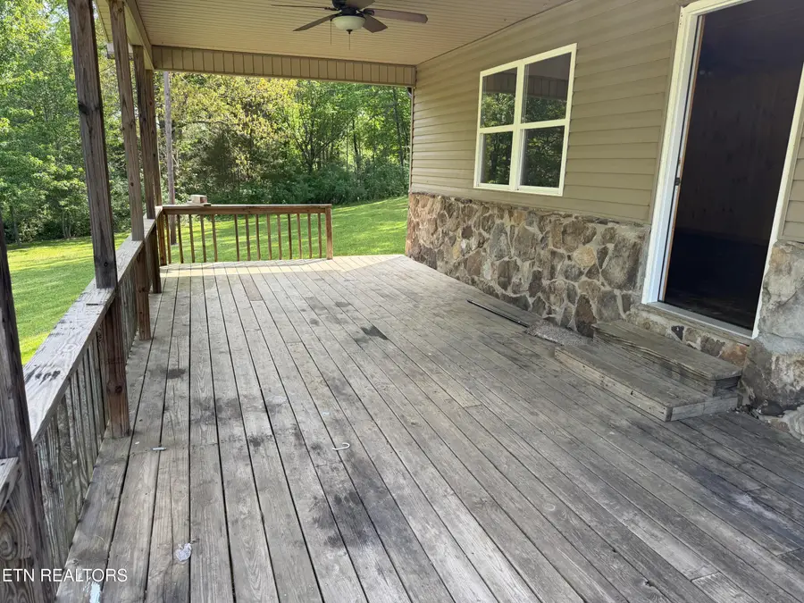 318 Lee Rd, Lancing, TN 37770 - #3