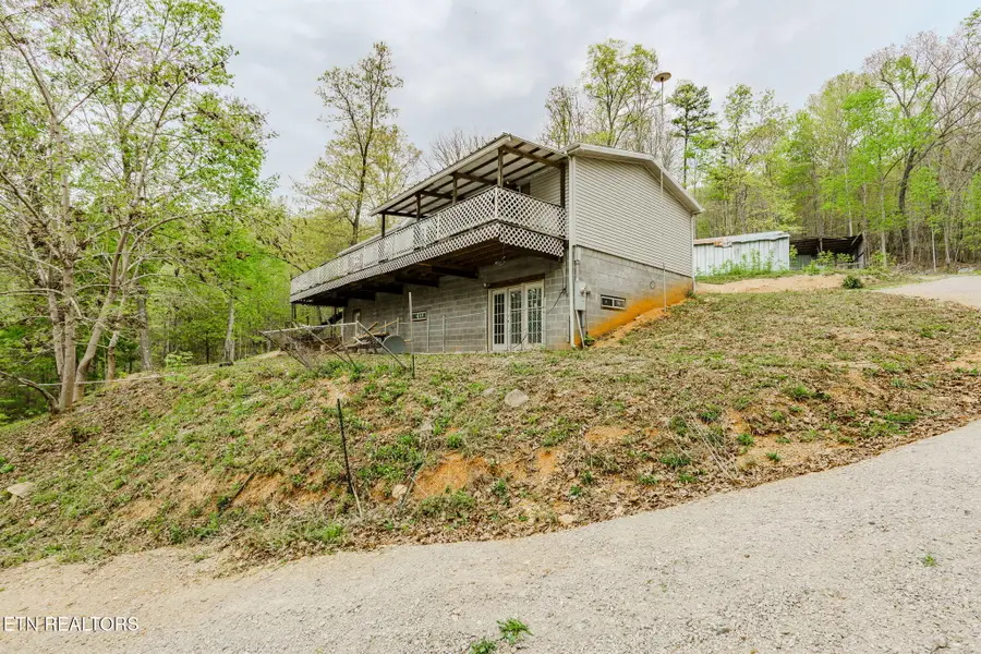 349 S Marlowe Lane, Speedwell, TN 37870 - #2