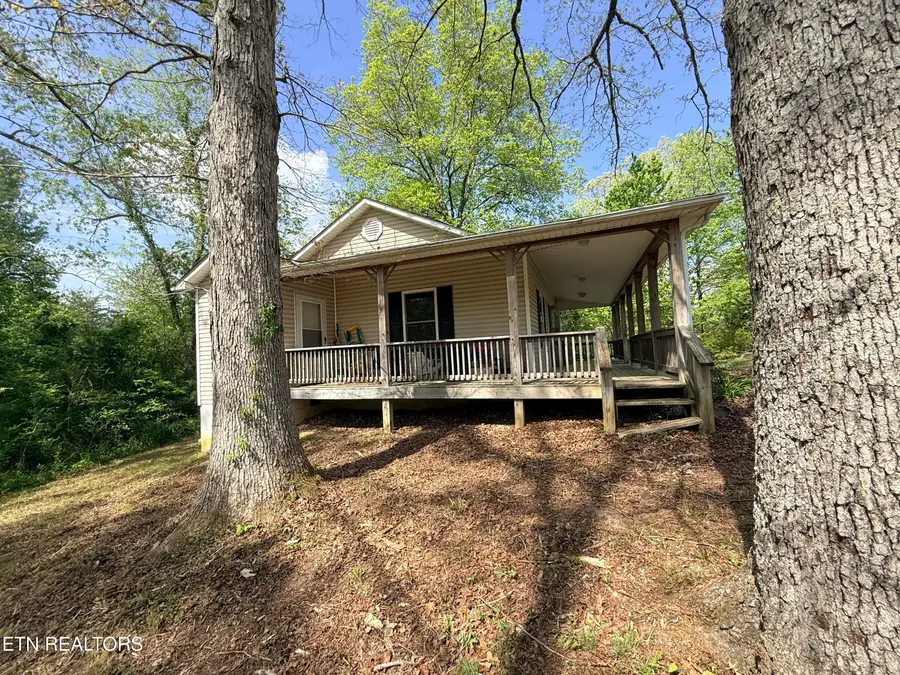 1258 Hensley Rd, Jamestown, TN 38556 - #3