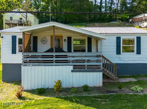 510 Sewanee St, Harriman, TN 37748 - #1