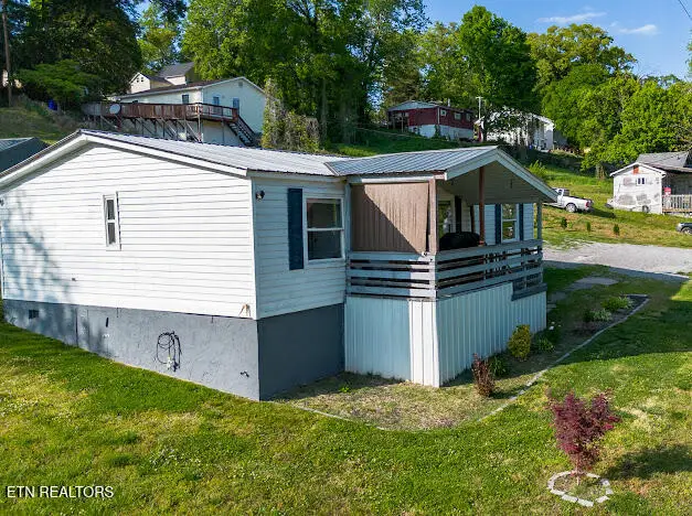 510 Sewanee St, Harriman, TN 37748 - #2