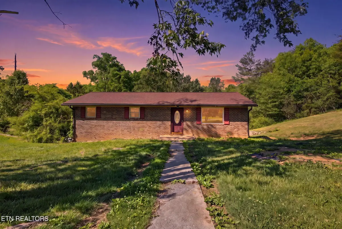 209 White Oak Lane, Heiskell, TN 37754 - #1