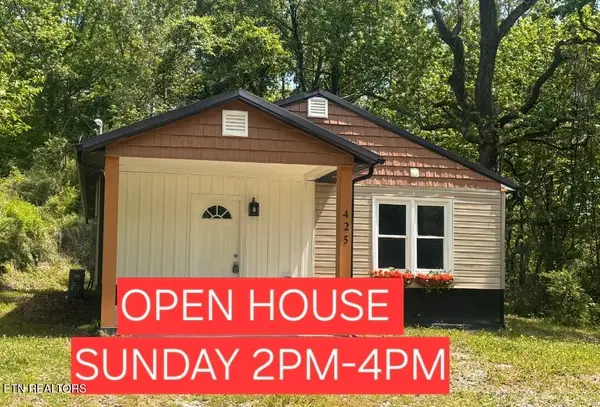 425 Childs Rd, Harriman, TN 37748