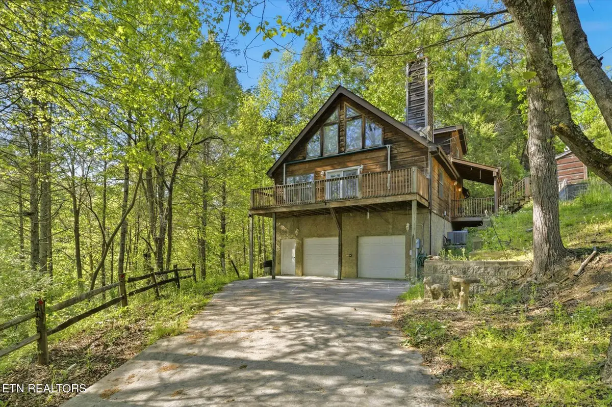 803 Kerrys View Way, Pigeon Forge, TN 37863 - #1