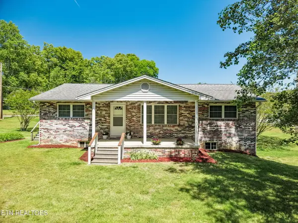 409 Lawnville Rd, Kingston, TN 37763