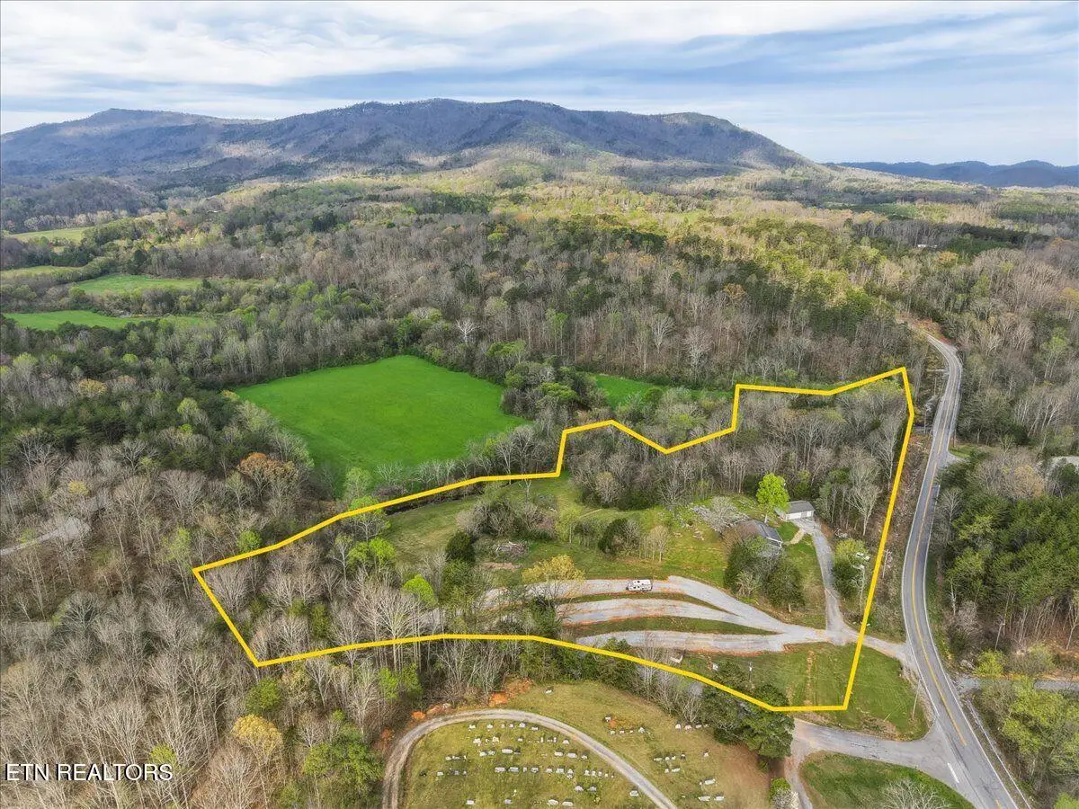 1805 Mecca Pike, Tellico Plains, TN 37385 - #1