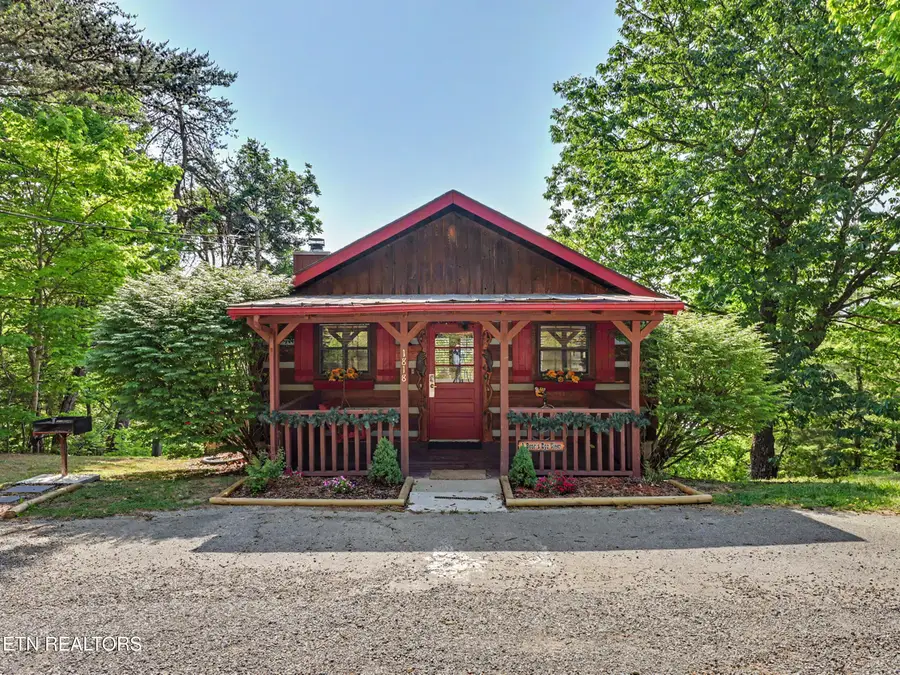 1818 Ridgecrest Drive, Sevierville, TN 37876 - #3