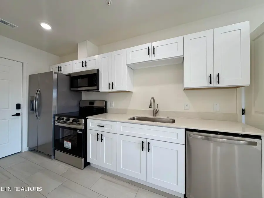 129 Sugarfoot Way #403, Pigeon Forge, TN 37863 - #2