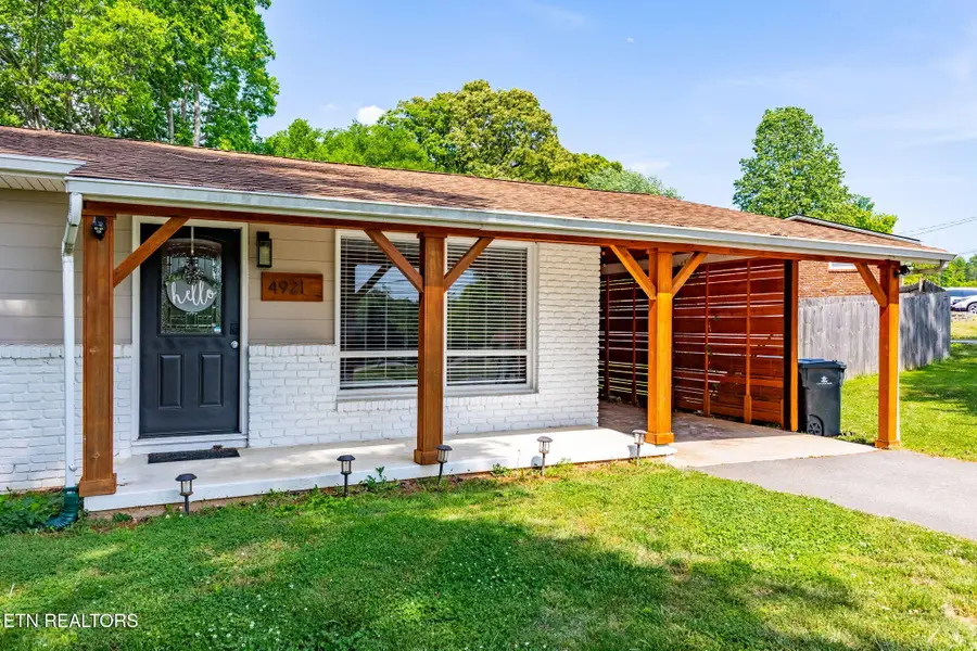 4921 Gettysburg Rd, Knoxville, TN 37921 - #3