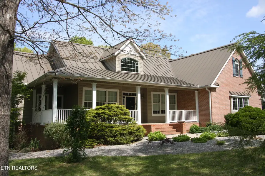 734 Ridgetop Drive, Jamestown, TN 38556 - #2