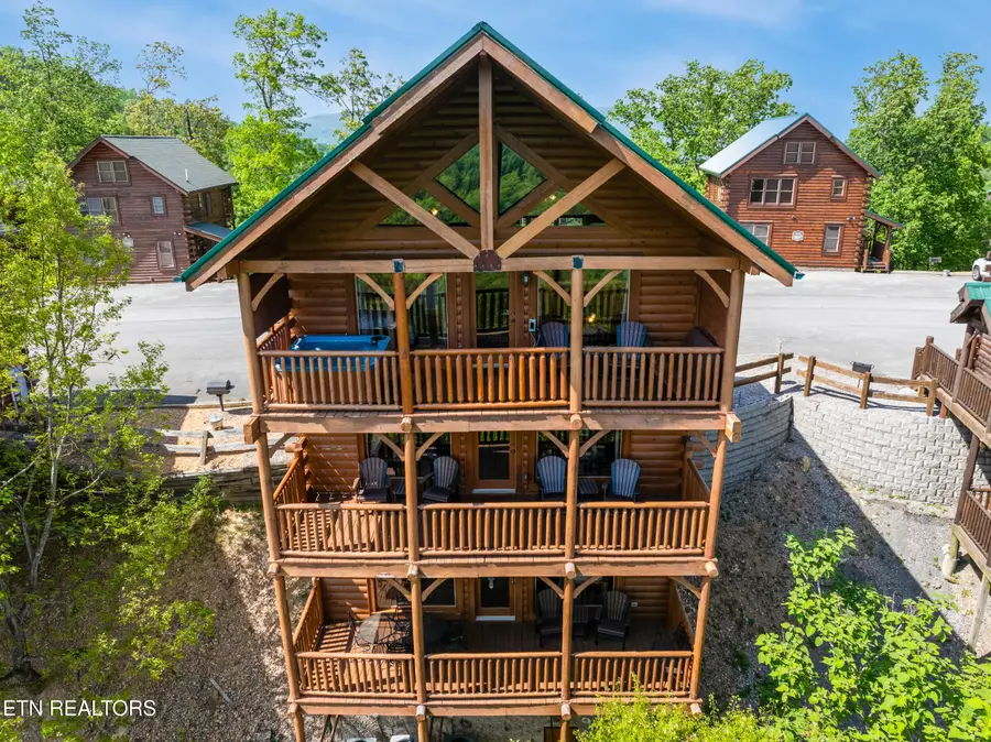 2828 White Oak Ridge Lane, Sevierville, TN 37862 - #3