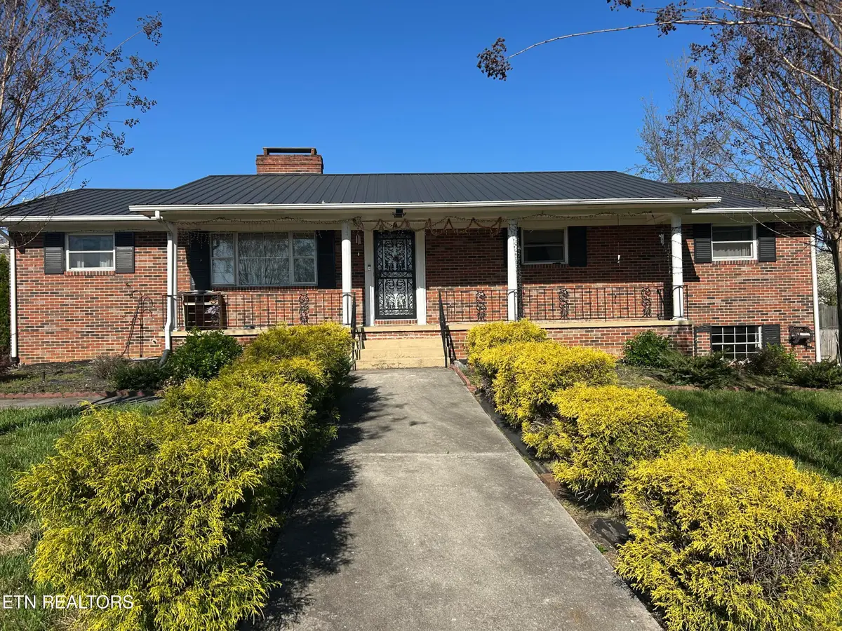 605 Masengill Ave, Morristown, TN 37814 - #1