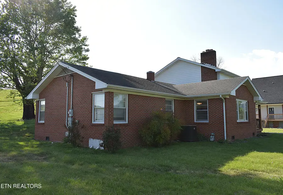 573 Patterson Rd, Harrogate, TN 37752 - #3