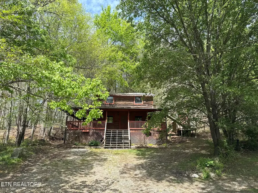 4273 Possum Hollow Rd, Cosby, TN 37722 - #3