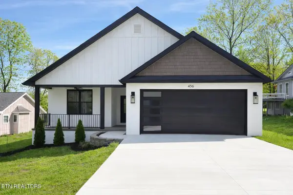 456 Lakeview Drive, Crossville, TN 38558