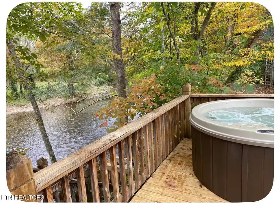 7637 E Lamar Alexander Pkwy, Townsend, TN 37882 - #2