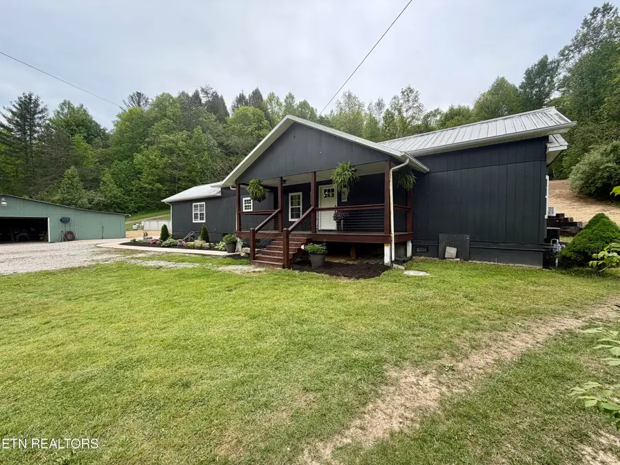 4668 Baker Hwy, Huntsville, TN 37756 - #3