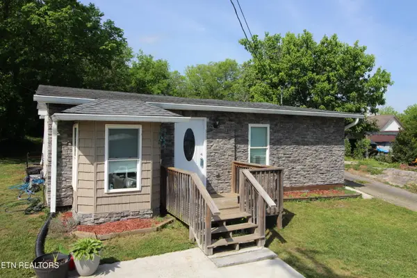 311 Bussell Ferry Rd, Lenoir City, TN 37771