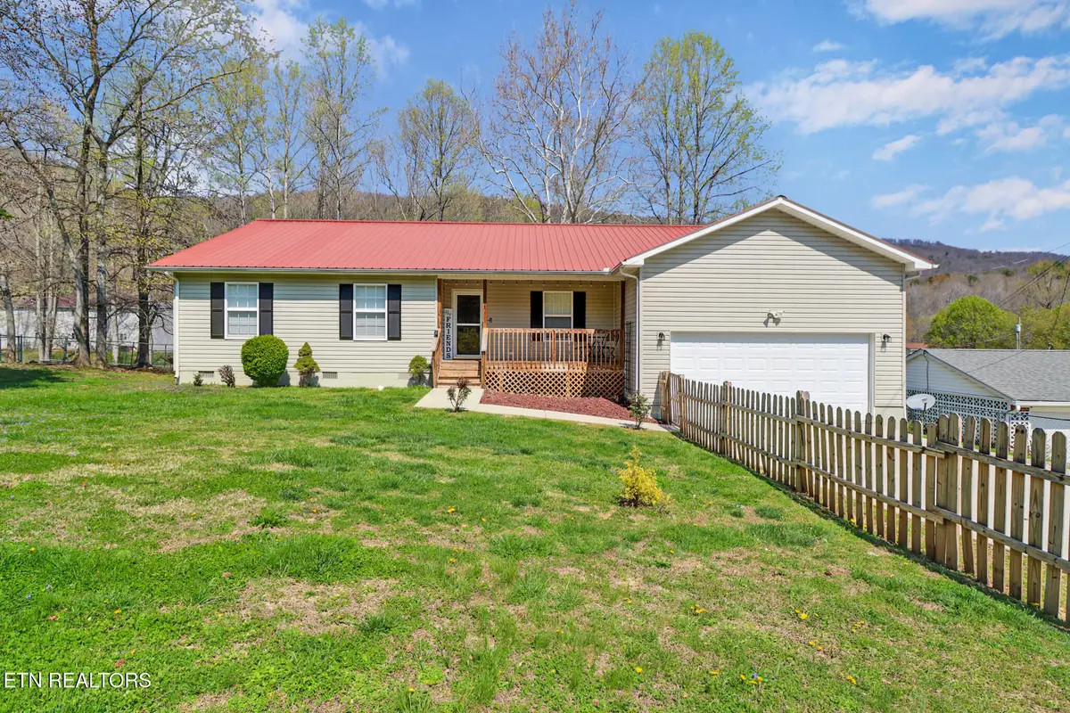 318 Lee Village, Harriman, TN 37748 - #1