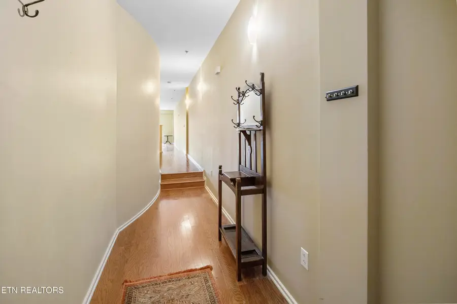 440 Walnut St #305, Knoxville, TN 37902 - #2