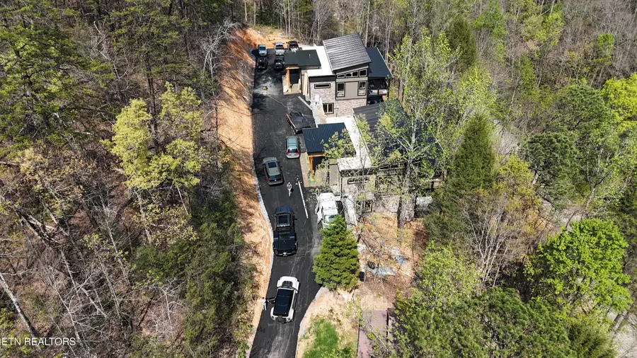 522 Ogle Drive, Pigeon Forge, TN 37863 - #3