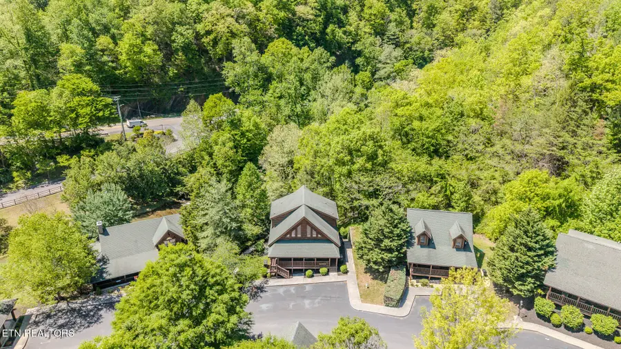 3127 Smoky Ridge Way, Sevierville, TN 37862 - #3