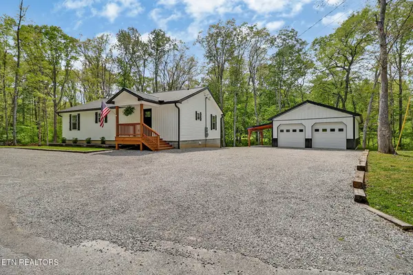 102 Stults Short Cut Rd, Clarkrange, TN 38553