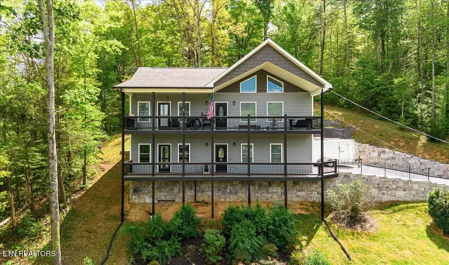 3194 Mcgill Rd, Sevierville, TN 37862 - #2