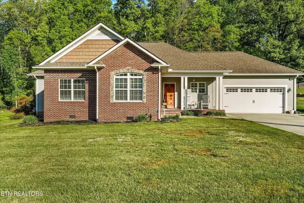 174 Zoe Circle, Jacksboro, TN 37757