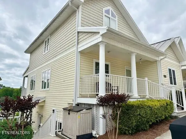 179 W Deer Village Lane #B, LaFollette, TN 37766