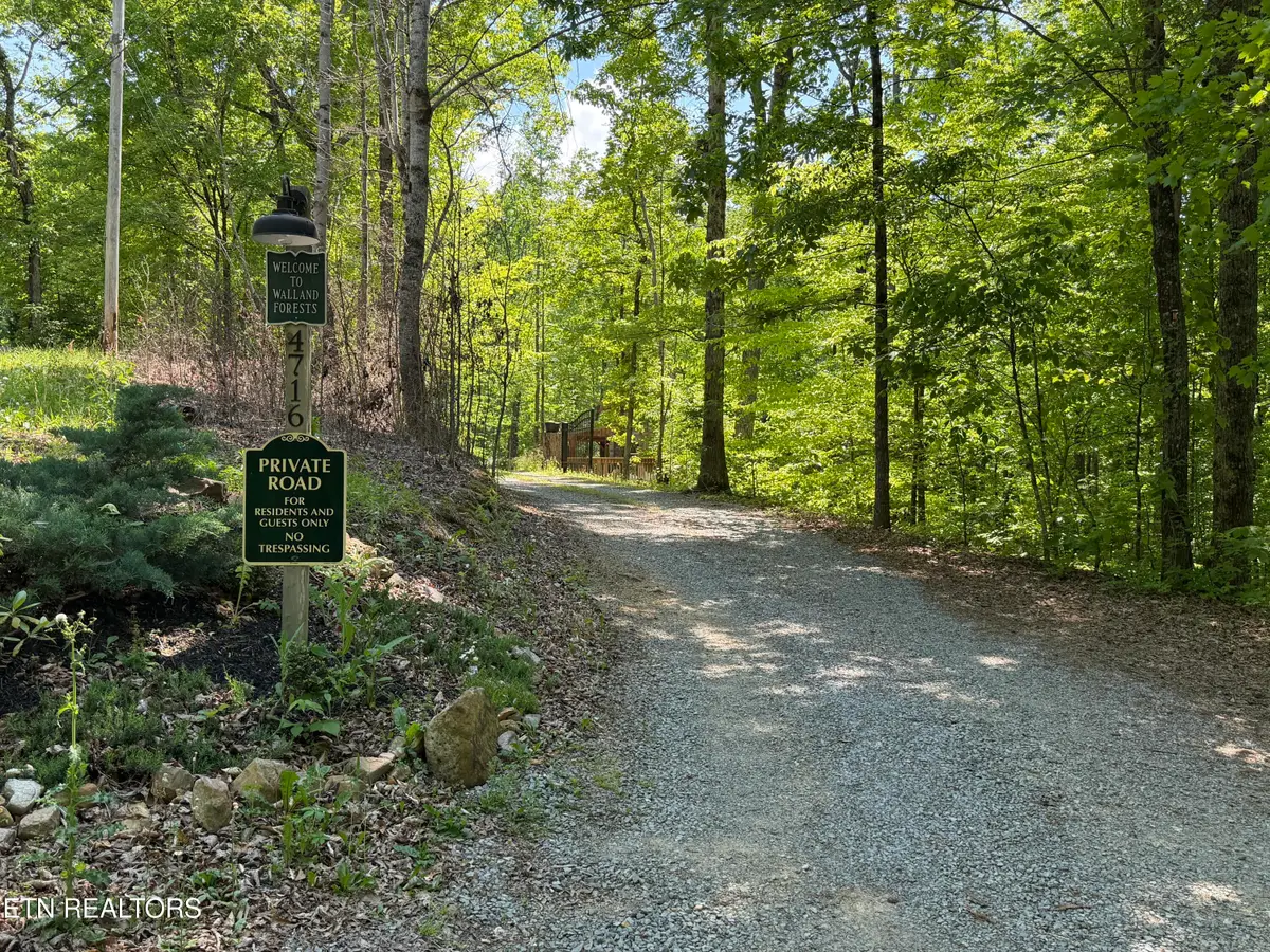 4716 Fred Jennings Rd, Walland, TN 37886 - #1