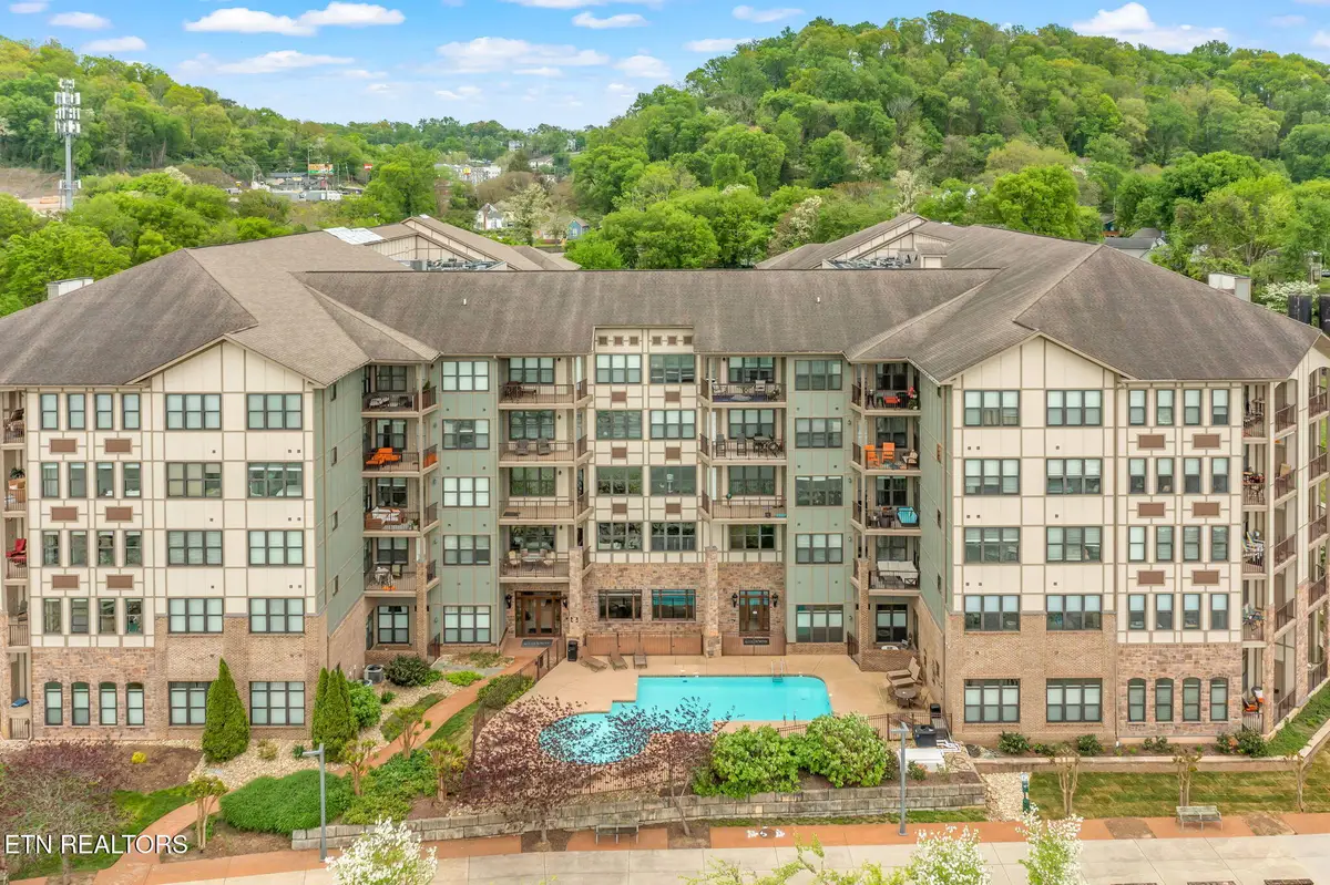 445 W Blount Ave #409, Knoxville, TN 37920 - #1
