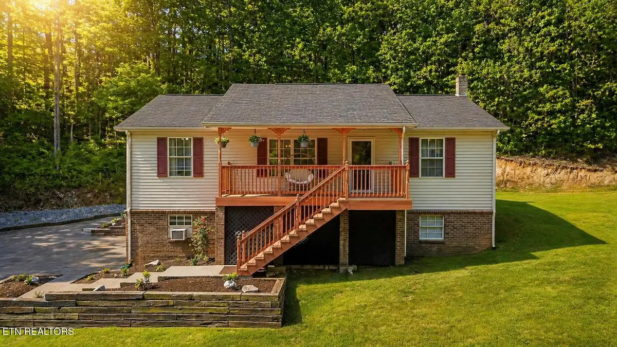 8605 Parker Drive, Corryton, TN 37721 - #1