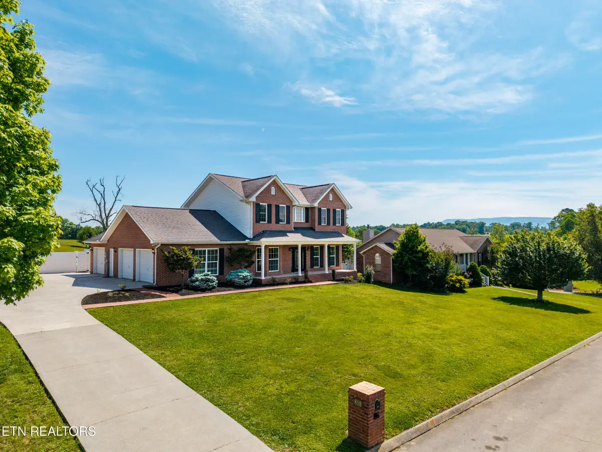 818 Springtime Tr, Seymour, TN 37865 - #1