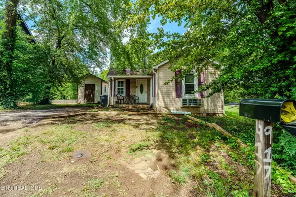 917 E Drive E, Knoxville, TN 37920
