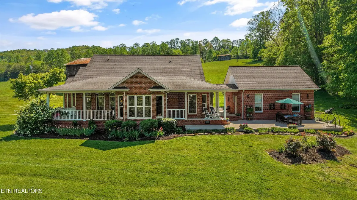 4151 Cave Springs Rd, Tazewell, TN 37879 - #1