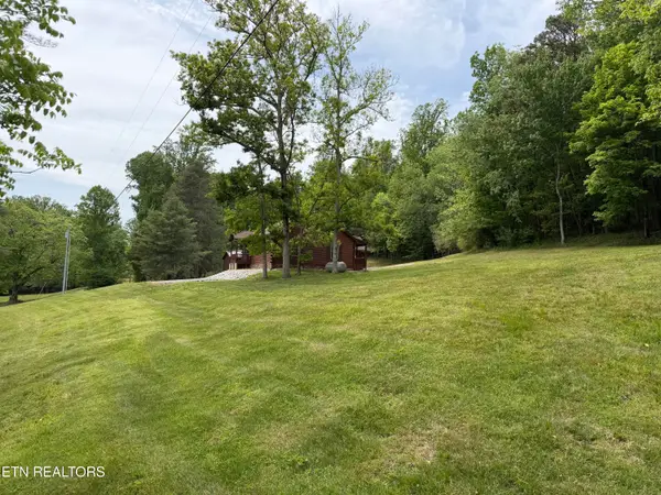 542 Whitman Hollow Rd, LaFollette, TN 37766