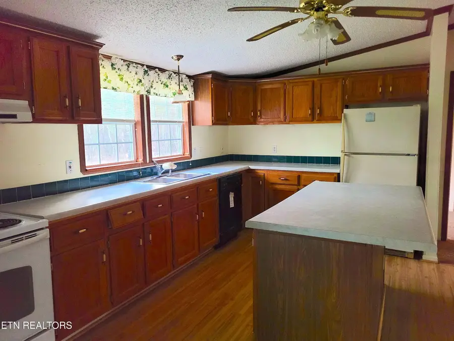 22 Prestonwood Court, Crossville, TN 38558 - #2